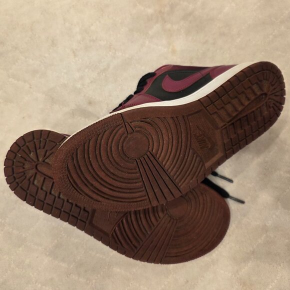 Nike Air Jordan 1 Men's 6/Women’s 7.5 Low SE Dark Beetroot Maroon Black Rare - Picture 12 of 12